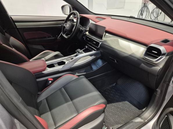 Geely Coolray I с пробегом 2022 года, цена 1 749 000 рублей, 35706 км, внедорожник, Автокод Объявления