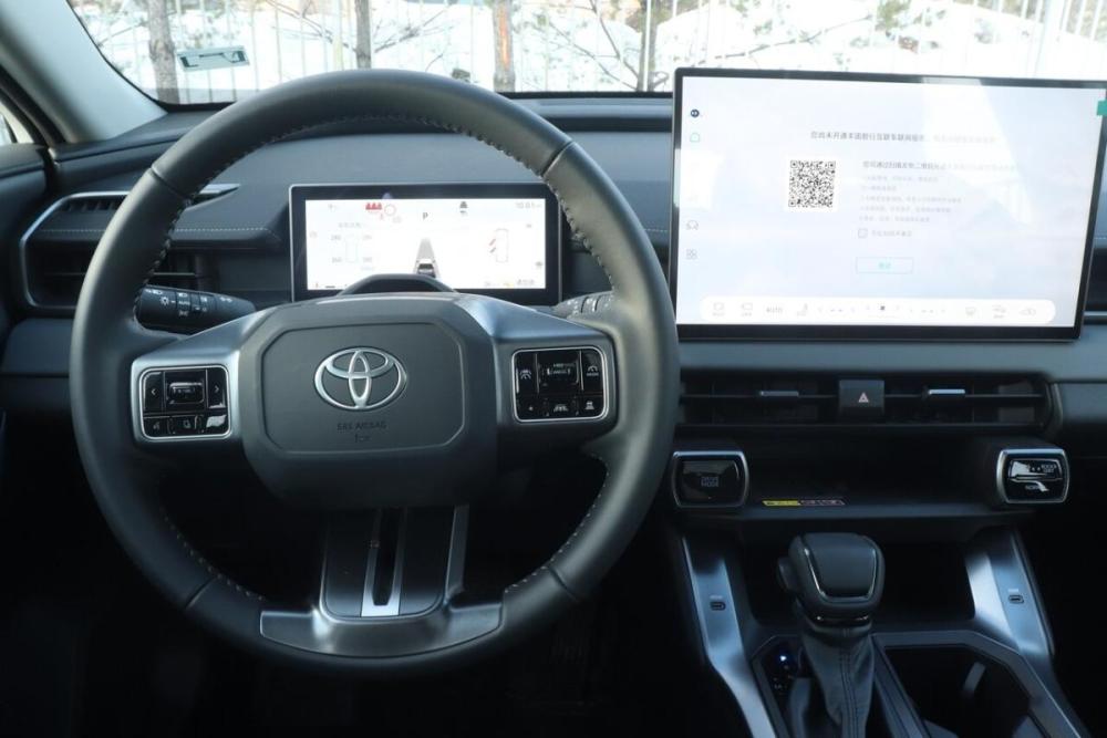 Toyota RAV4 VI (XA60) Казань  - изображение 12