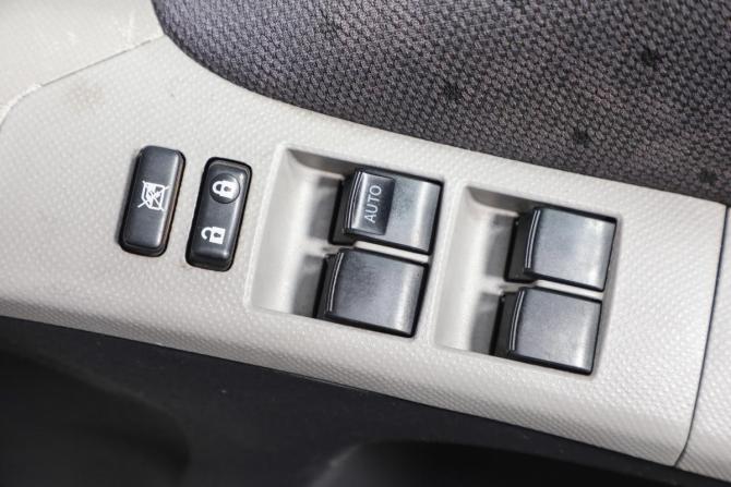 Toyota Vitz II (XP90) с пробегом 2008 года, цена 699 000 рублей, 170000 км, хэтчбек, Автокод Объявления