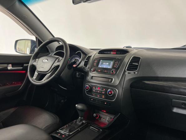 Kia Sorento II Рестайлинг с пробегом 2019 года, цена 2 430 000 рублей, 92000 км, внедорожник, Автокод Объявления