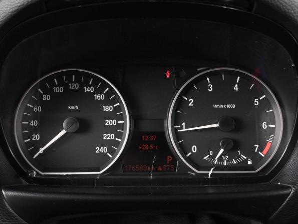 BMW 1 серии I (E81/E82/E87/E88) Рестайлинг с пробегом 2011 года, цена 777 000 рублей, 176580 км, хэтчбек, Автокод Объявления
