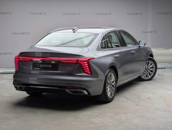 Hongqi H5 II с пробегом 2024 года, цена 3 790 000 рублей, 2234 км, седан, Автокод Объявления