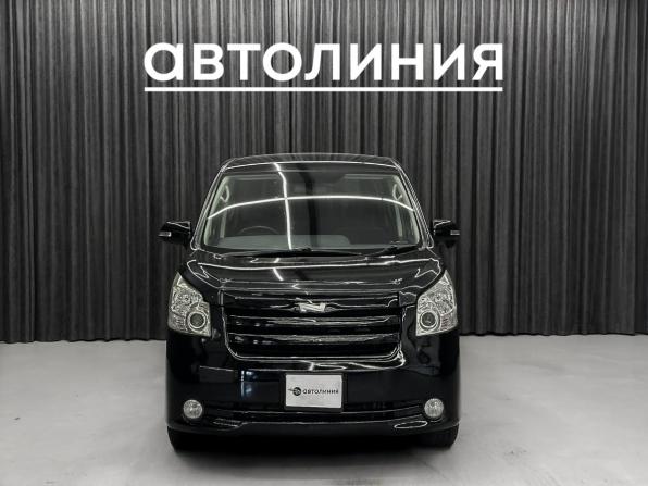 Toyota Noah II (R70) с пробегом 2007 года, цена 1 100 000 рублей, 285000 км, минивэн, Автокод Объявления