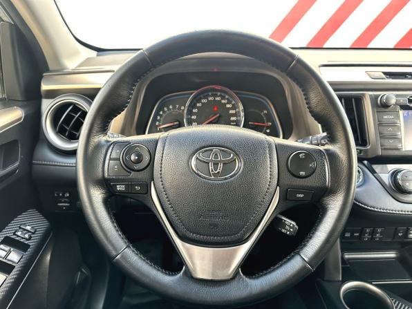Toyota RAV4 IV (XA40) с пробегом 2013 года, цена 1 970 000 рублей, 152351 км, внедорожник, Автокод Объявления
