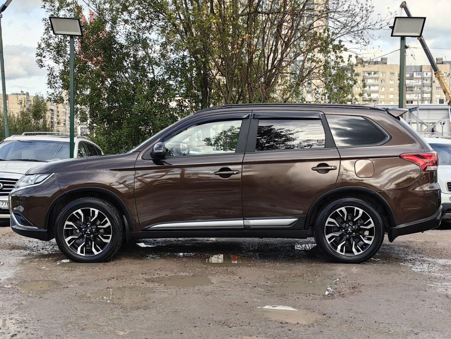 Mitsubishi Outlander III Рестайлинг 3 Санкт-Петербург  - изображение 4