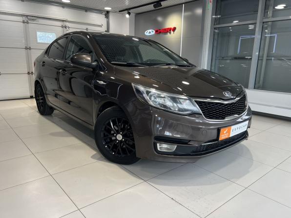 Kia Rio III Рестайлинг с пробегом 2016 года, цена 815 000 рублей, 123000 км, седан, Автокод Объявления
