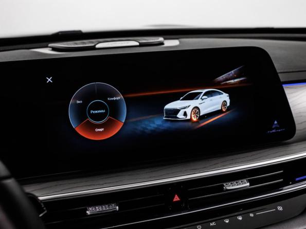 Chery Arrizo 8 с пробегом 2023 года, цена 2 099 000 рублей, 30000 км, седан, Автокод Объявления