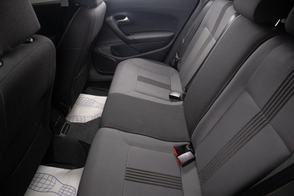 Volkswagen Polo V Рестайлинг Оренбург  - изображение 18