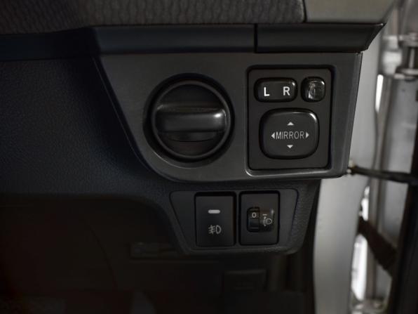 Toyota Corolla XI (E160 E170 E180) с пробегом 2013 года, цена 1 149 995 рублей, 104496 км, седан, Автокод Объявления