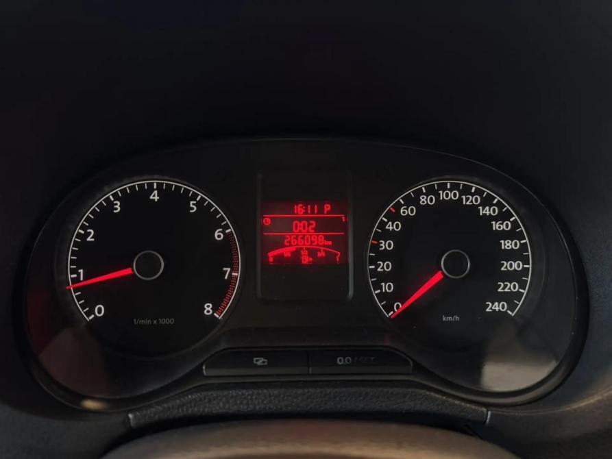 Volkswagen Polo V Подольск  - изображение 19