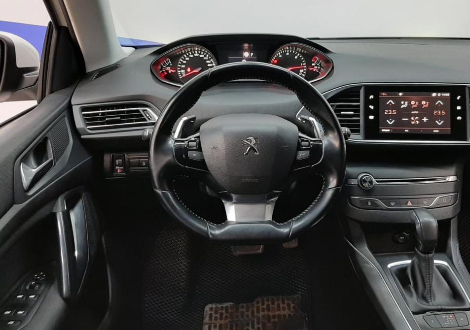 Peugeot 308 II Рестайлинг Москва  - изображение 13
