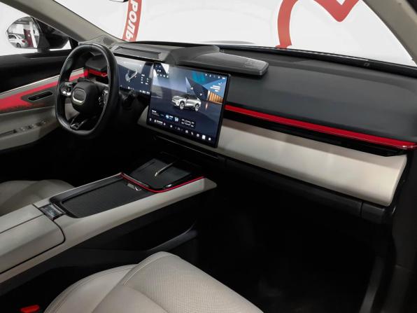 Lynk &amp; Co 08 I с пробегом 2023 года, цена 4 750 000 рублей, 44000 км, внедорожник, Автокод Объявления