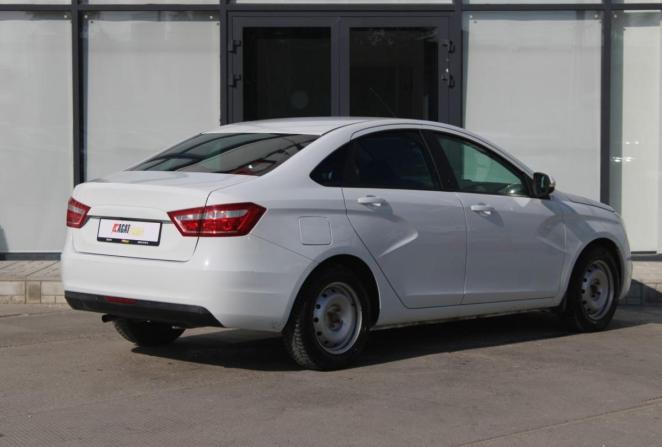 Lada (ВАЗ) Vesta I с пробегом 2018 года, цена 1 080 000 рублей, 93329 км, седан, Автокод Объявления