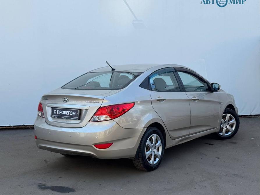 Hyundai Solaris I Москва  - изображение 8