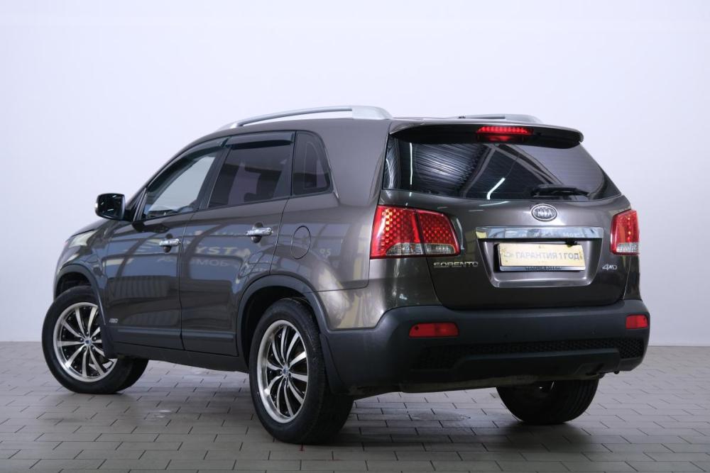 Kia Sorento II Омск  - изображение 5