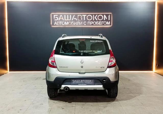 Renault Sandero I с пробегом 2014 года, цена 599 000 рублей, 216658 км, хэтчбек, Автокод Объявления