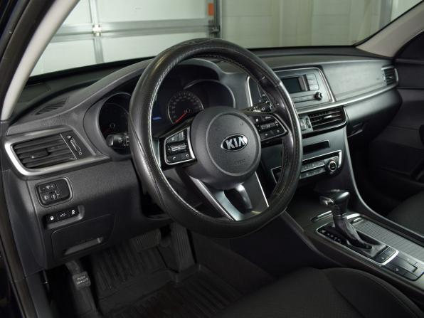 Kia Optima IV Рестайлинг с пробегом 2019 года, цена 1 865 995 рублей, 100856 км, седан, Автокод Объявления