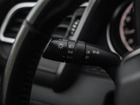 Toyota Camry VIII (XV70) с пробегом 2019 года, цена 2 769 000 рублей, 134550 км, седан, Автокод Объявления