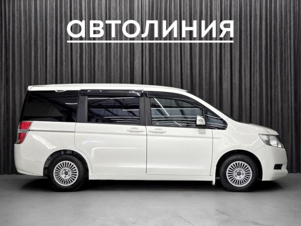 Honda Stepwgn IV с пробегом 2010 года, цена 1 085 000 рублей, 440000 км, минивэн, Автокод Объявления