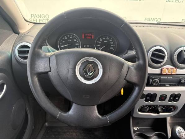 Renault Sandero I с пробегом 2013 года, цена 590 000 рублей, 174000 км, хэтчбек, Автокод Объявления