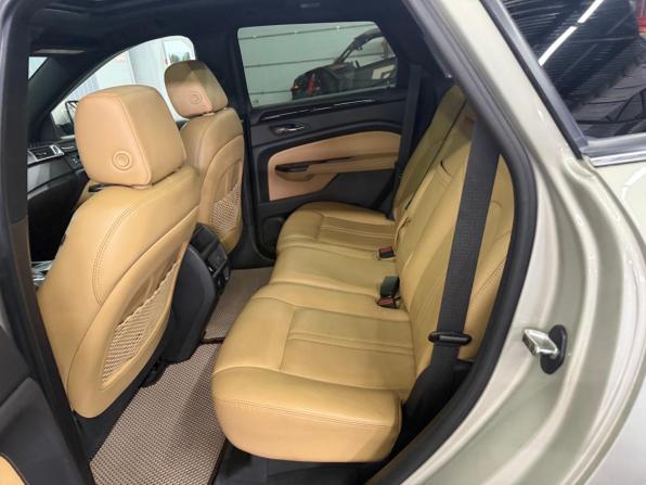 Cadillac SRX II Рестайлинг с пробегом 2015 года, цена 1 597 000 рублей, 111476 км, внедорожник, Автокод Объявления