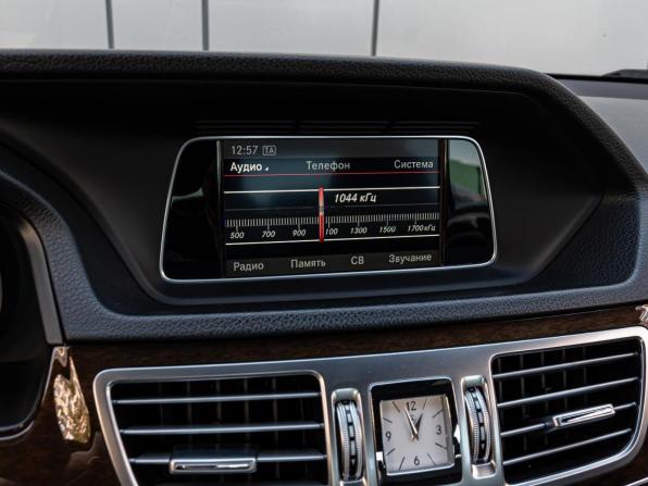 Mercedes-Benz E-Класс IV (W212 S212 C207) Рестайлинг с пробегом 2014 года, цена 2 175 000 рублей, 189313 км, седан, Автокод Объявления
