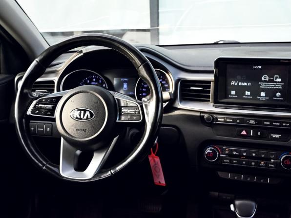 Kia Ceed III с пробегом 2019 года, цена 1 728 000 рублей, 111903 км, хэтчбек, Автокод Объявления