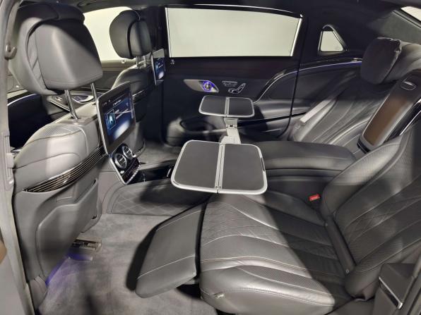 Mercedes-Benz Maybach S-Класс I (X222) Рестайлинг с пробегом 2017 года, цена 6 599 000 рублей, 111802 км, седан, Автокод Объявления