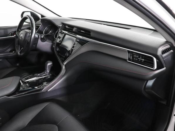 Toyota Camry VIII (XV70) с пробегом 2020 года, цена 2 890 000 рублей, 112182 км, седан, Автокод Объявления
