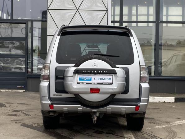Mitsubishi Pajero IV Рестайлинг 1 с пробегом 2011 года, цена 1 749 000 рублей, 236959 км, внедорожник, Автокод Объявления