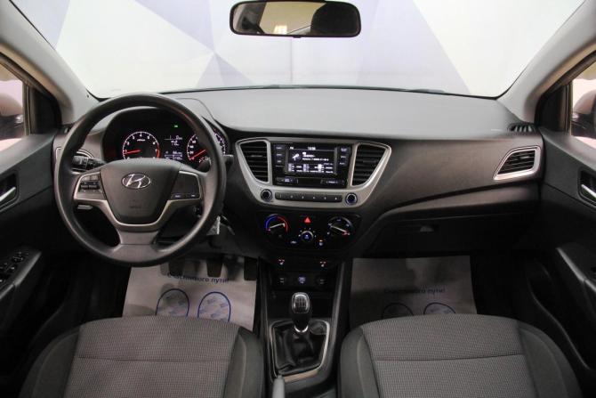 Hyundai Solaris II с пробегом 2019 года, цена 1 271 000 рублей, 157704 км, седан, Автокод Объявления