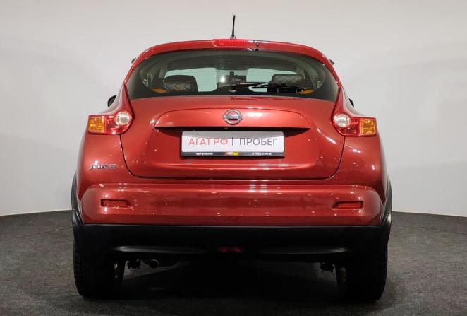 Nissan Juke I с пробегом 2012 года, цена 850 000 рублей, 242019 км, внедорожник, Автокод Объявления