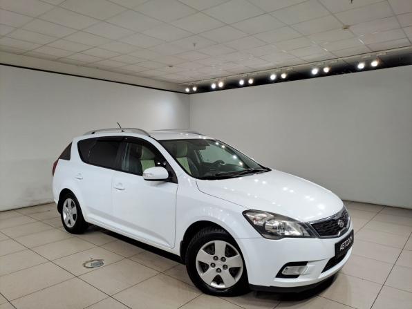 Kia Ceed I Рестайлинг с пробегом 2011 года, цена 690 000 рублей, 287644 км, универсал, Автокод Объявления