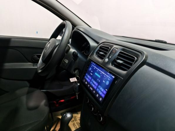 Renault Logan II с пробегом 2015 года, цена 795 000 рублей, 112766 км, седан, Автокод Объявления