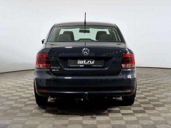 Volkswagen Polo V Рестайлинг с пробегом 2016 года, цена 888 888 рублей, 99358 км, седан, Автокод Объявления