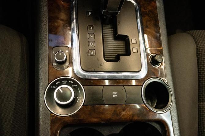 Volkswagen Touareg I Рестайлинг с пробегом 2008 года, цена 1 208 000 рублей, 280341 км, внедорожник, Автокод Объявления