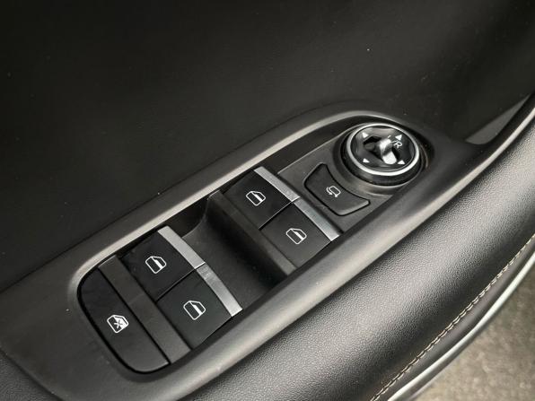 Chery Tiggo 7 Pro I с пробегом 2020 года, цена 1 310 000 рублей, 112000 км, внедорожник, Автокод Объявления