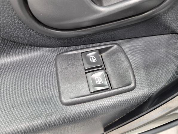 Renault Logan II Рестайлинг с пробегом 2022 года, цена 1 080 000 рублей, 41161 км, седан, Автокод Объявления