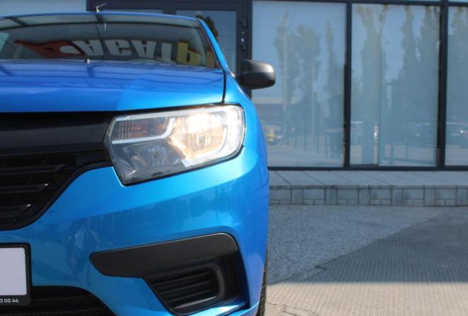 Renault Sandero II Рестайлинг с пробегом 2018 года, цена 899 000 рублей, 90502 км, хэтчбек, Автокод Объявления