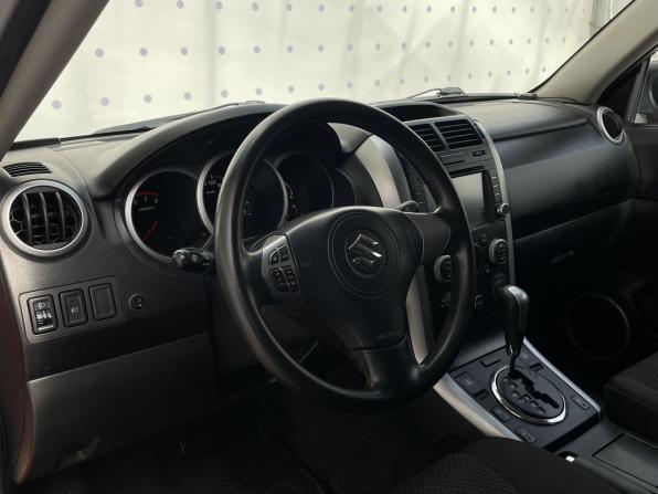Suzuki Grand Vitara II Рестайлинг с пробегом 2010 года, цена 1 100 000 рублей, 160084 км, внедорожник, Автокод Объявления