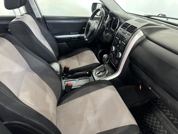 Suzuki Grand Vitara II Рестайлинг с пробегом 2011 года, цена 1 310 000 рублей, 100414 км, внедорожник, Автокод Объявления