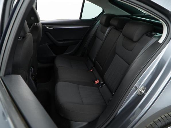 Skoda Octavia III (A7) Рестайлинг с пробегом 2019 года, цена 2 475 000 рублей, 84447 км, лифтбек, Автокод Объявления