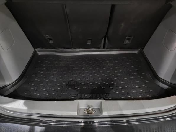 Suzuki SX4 I (Classic) Рестайлинг с пробегом 2013 года, цена 987 000 рублей, 141286 км, хэтчбек, Автокод Объявления