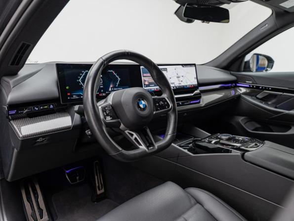 BMW 5 серии VIII (G60/G61/G68) с пробегом 2023 года, цена 7 800 000 рублей, 37655 км, седан, Автокод Объявления