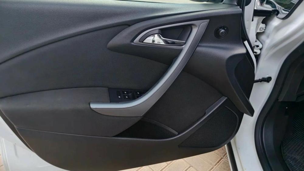 Opel Astra J Рестайлинг Астрахань  - изображение 19