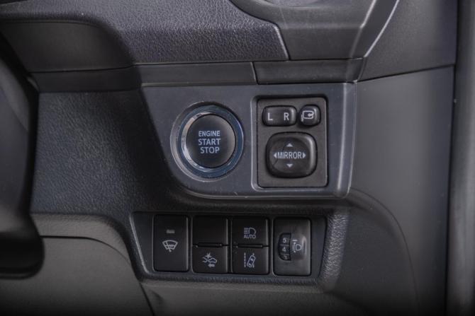 Toyota Corolla XI (E160 E170) Рестайлинг 2 с пробегом 2021 года, цена 1 499 000 рублей, 61000 км, седан, Автокод Объявления
