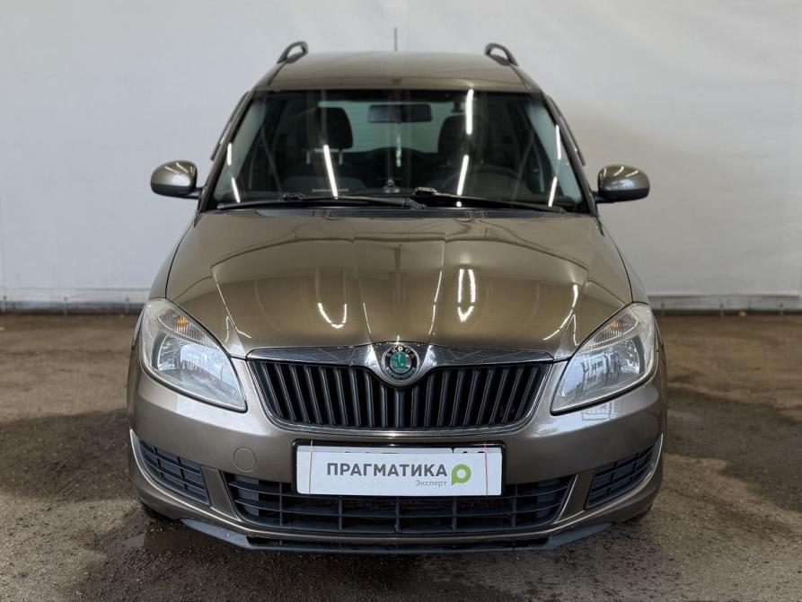 Skoda Roomster I Рестайлинг Псков  - изображение 2