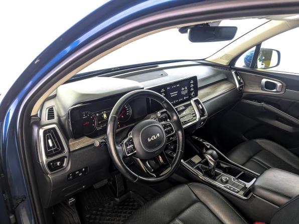 Kia Sorento IV с пробегом 2022 года, цена 3 795 000 рублей, 93137 км, внедорожник, Автокод Объявления