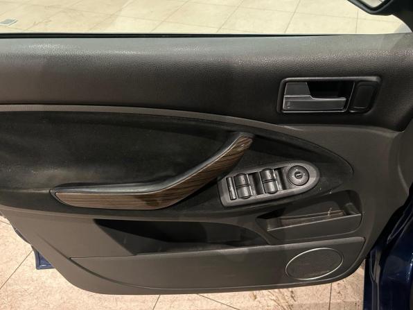 Ford C-MAX I Рестайлинг с пробегом 2008 года, цена 459 000 рублей, 238041 км, минивэн, Автокод Объявления