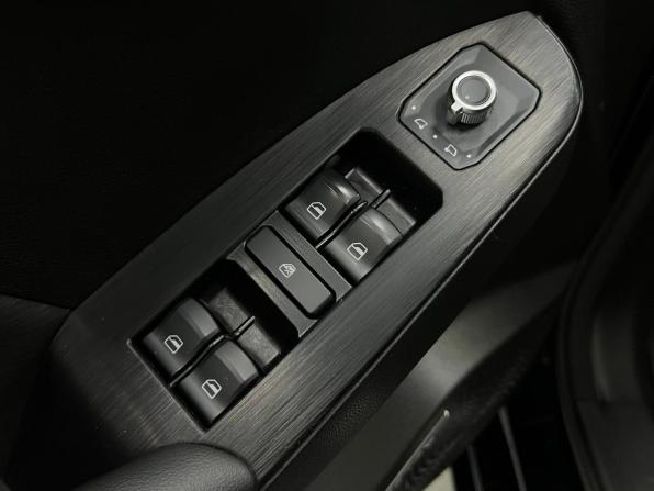 Haval Jolion I с пробегом 2023 года, цена 1 799 000 рублей, 70642 км, внедорожник, Автокод Объявления